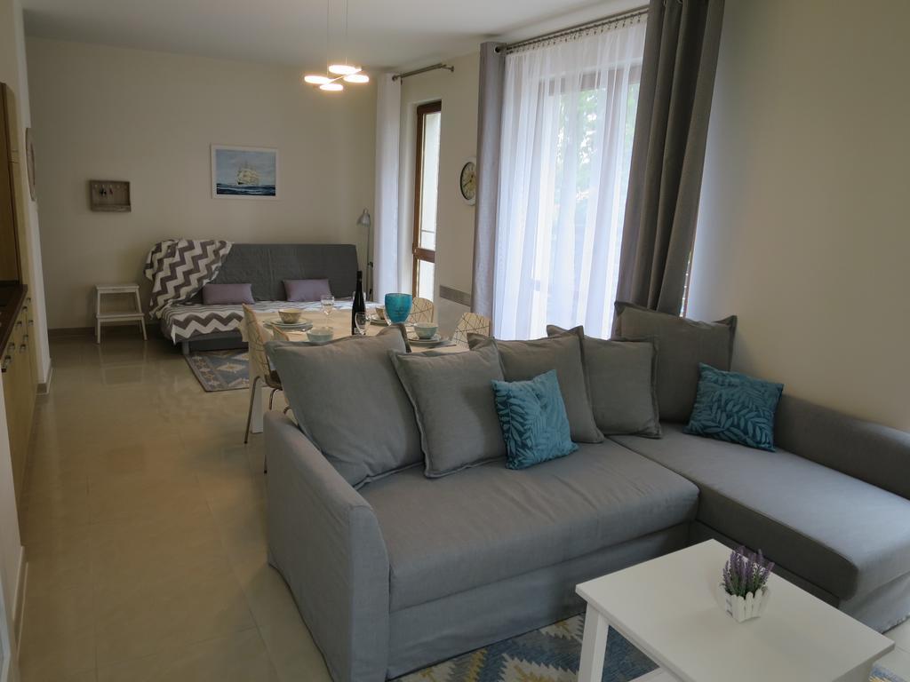 Sea Life Apartment Rewal Extérieur photo